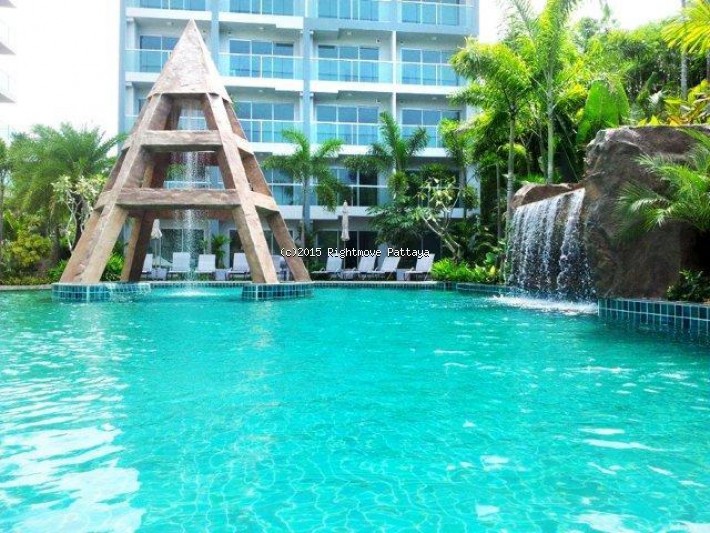 Studio Condo For Rent In Wongamat - Club Royal for rent in Wong Amat