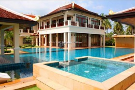 5 Beds House For Sale In Phoenix-Nam Talay Oriental Villas