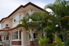 4 Beds House For Sale In East Pattaya - Grange Park