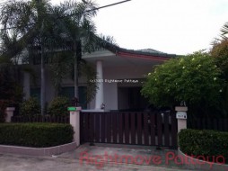 3 Beds House For Rent In East Pattaya - Baan Dusit Pattaya