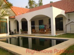 5 Beds House For Sale In Huay Yai-Not In A Village