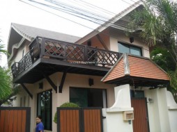 3 Beds House For Rent In Central Pattaya-Baan Natcha
