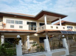 4 Beds House For Rent In East Pattaya - Eakmongkol 1