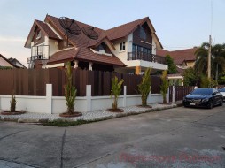 5 Beds House For Sale In East Pattaya - Central Park 5