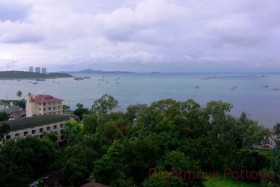 2 Beds Condo For Sale In Central Pattaya-View Talay 6