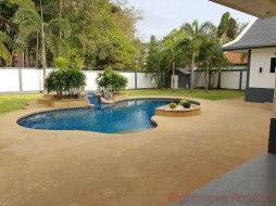 4 Beds House For Sale In East Pattaya-Foxlea Villas