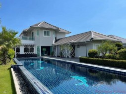 4 Beds House For Sale In East Pattaya - Greenfield Villas 6