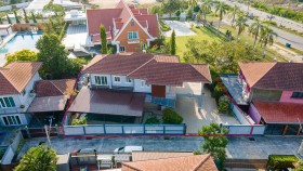 4 Beds House For Sale In East Pattaya-Lakeside Court 3