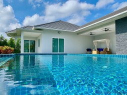 4 Beds House For Sale In East Pattaya - Greenfield Villas 6