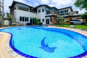4 Beds House For Sale In East Pattaya-Greenfield Villas 2