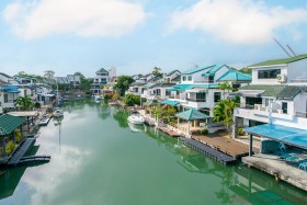 5 Beds House For Rent In Na Jomtien-Jomtien Yacht Club