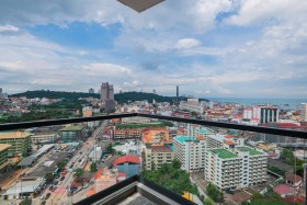 2 Beds Condo For Sale In Central Pattaya - Arcadia Millennium Tower
