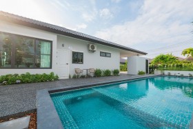 3 Beds House For Sale In Huay Yai-Panalee Banna Village