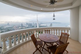 2 Beds Condo For Sale In Wongamat-Sky Beach