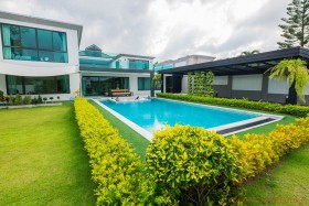 9 Beds House For Sale In East Pattaya - Siam Royal View