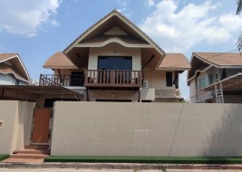 3 Beds House For Sale In Central Pattaya-Baan Natcha