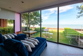 3 Beds House For Sale In Naklua - Sandbox Beachfront Villa