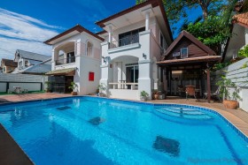 5 Beds House For Rent In East Pattaya - Central Park 4