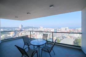 2 Beds Condo For Sale In South Pattaya - Arcadia Millenium Tower