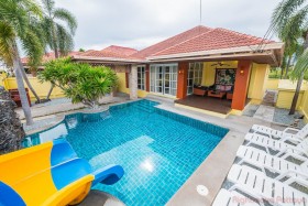 4 Beds House For Rent In Jomtien - View Point