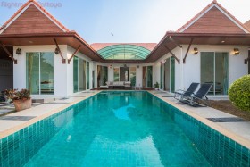 3 Beds House For Sale In East Pattaya-AD House