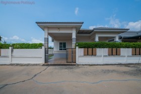 3 Beds House For Rent In Ban Amphur - Navy House 39