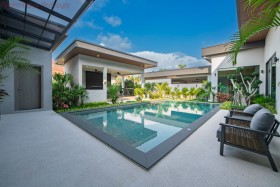 4 Beds House For Sale In East Pattaya-Whispering Palms