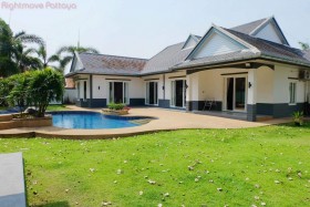 4 Beds House For Rent In East Pattaya - Foxlea Villas