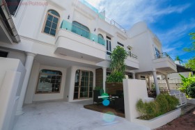 3 Beds House For Sale In Wongamat - Wongamat Exclusive Place