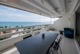 1 Bed Condo For Rent In Jomtien - Grand Condotel
