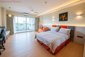 Studio Condo For Sale In Jomtien - View Talay 5 D