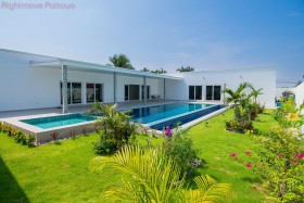 3 Bed House For Rent In East Pattaya - Not In A Village