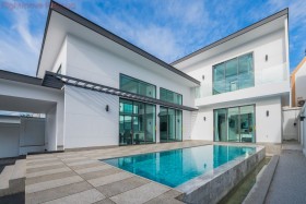 3 Beds House For Sale In East Pattaya - Layan Residence Pattaya