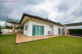 3 Beds House For Rent In East Pattaya-SP Village 5