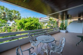 3 Beds Condo For Rent In Jomtien - Grand Condotel