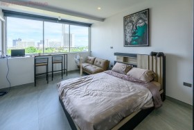 Studio Condo For Sale And Rent In Pratumnak - Thepthip Mansion